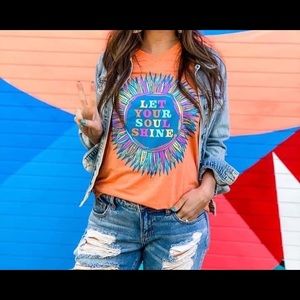 Let Your Soul Shine, women’s top